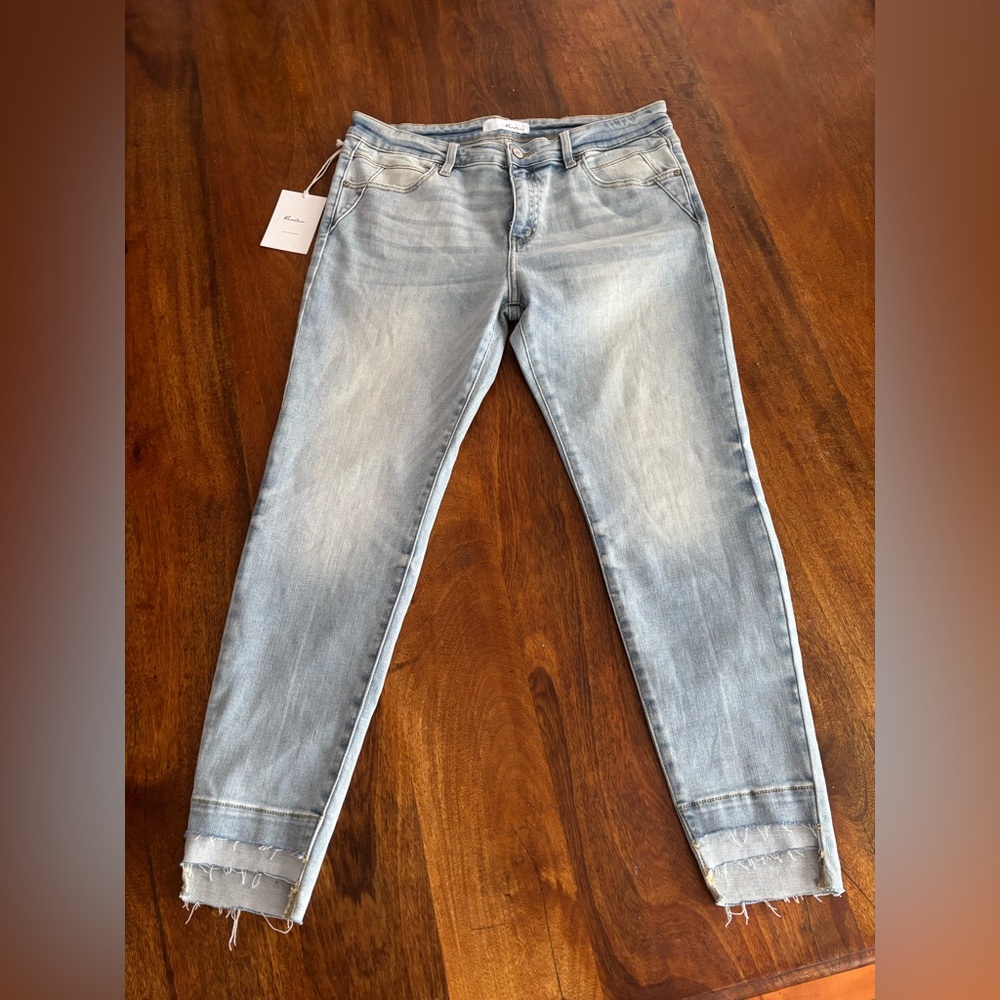 31 light stone wash jeans